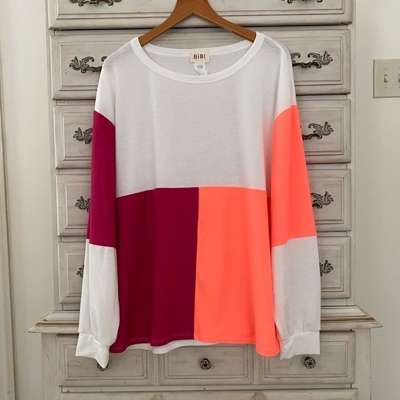 Vici Colorblock Top - Picture 1 of 3